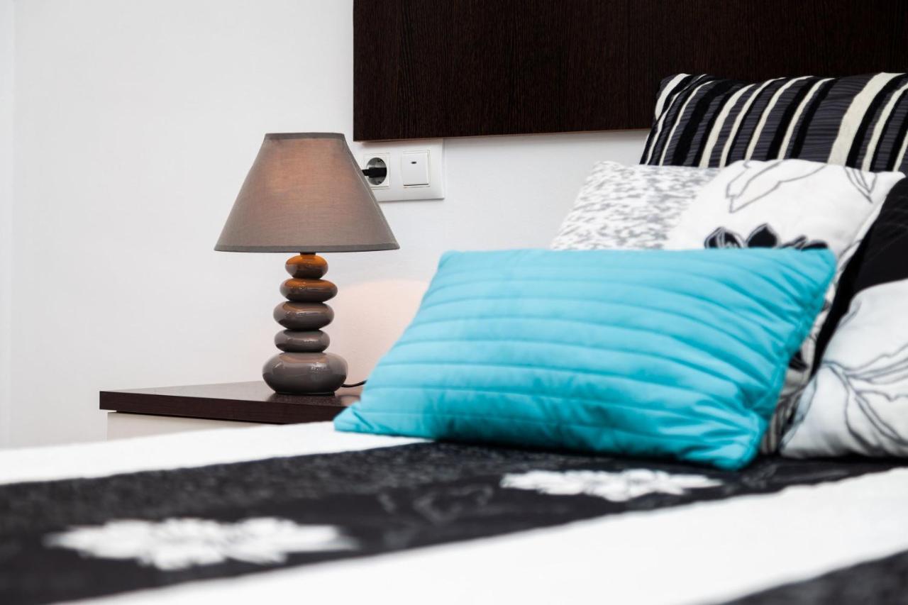 Apartamento Los Remedios Con Patio Andaluz Вьер де ла Фронтера Экстерьер фото